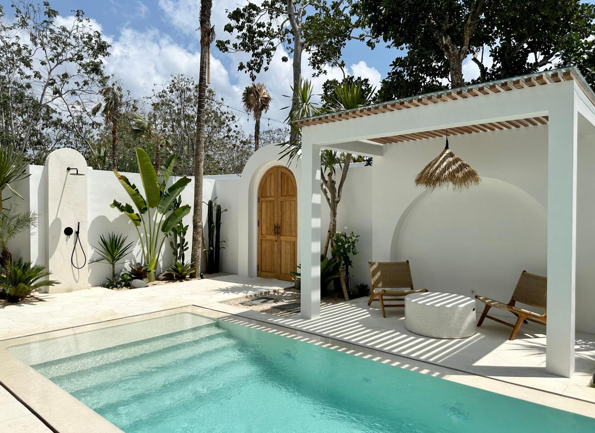 Melrose X The Young Villas Улувату Экстерьер фото
