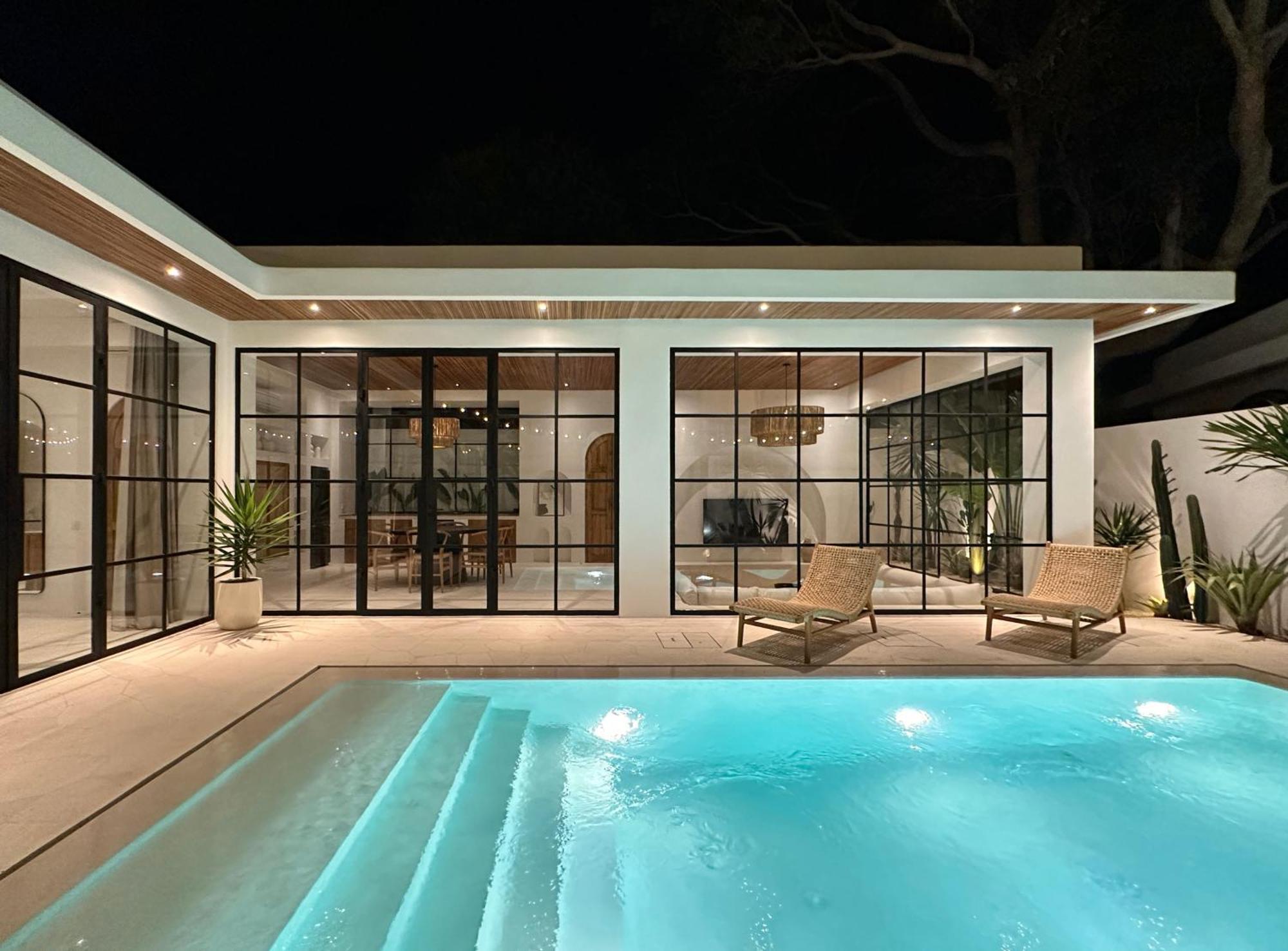 Melrose X The Young Villas Улувату Экстерьер фото
